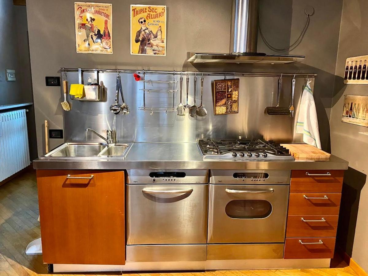 Appartement Piccolo Rifugio Con Parcheggio Privato Gratuito à Bergame Extérieur photo